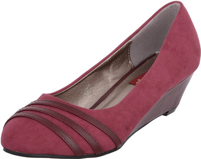 35% OFF on Heels n Wedges Wedges