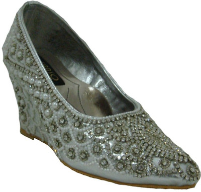 10% OFF on Senso Vegetarian Silver Wedges