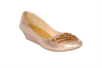 50% OFF on Studio 9 Wedges