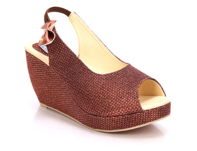 45% OFF on Roha Collections 802 Wedges