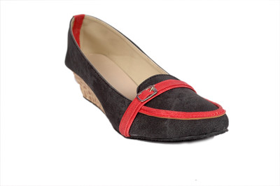 16% OFF on STUDIO 9 Cuty Wedge Loffers Wedges