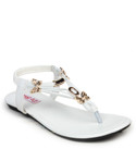 4% OFF on Do Bhai she-White Flats