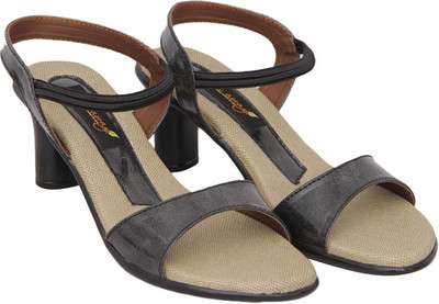 66% OFF on Walkaway Heels