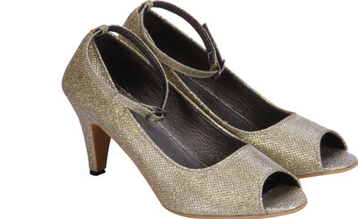 66% OFF on Soft & Sleek Girls Sandals 66% OFF on Soft & Sleek Girls Sandals