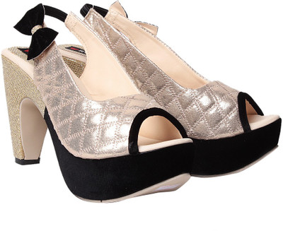 60% OFF on Ruby Heels 60% OFF on Ruby Heels