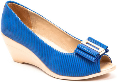 60% OFF on Marc Loire Classic Netted Fun Wedges