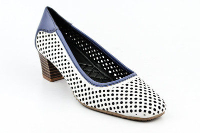 15% OFF on Lee Cooper Leather Heels