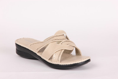 50% OFF on Anand Archies 9202-F1 Flats