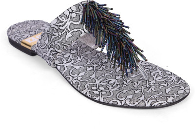 51% OFF on Zotti Flats