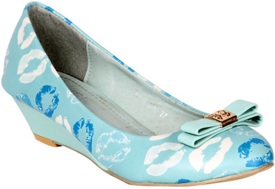 70% OFF on La Isla Wedges