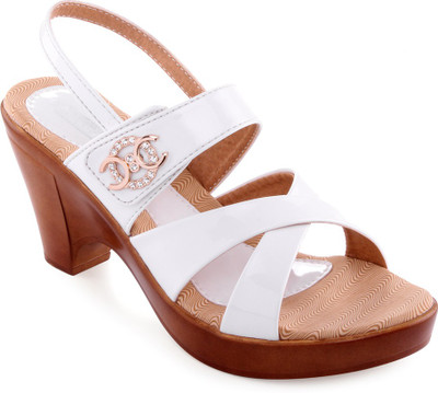 40% OFF on Aashka Heels