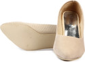 54% OFF on Anupamaa Creamy Bellies Girls Heels 54% OFF on Anupamaa Creamy Bellies Girls Heels