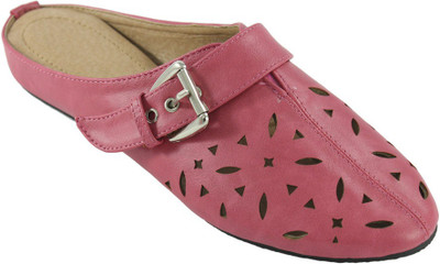 74% OFF on Heels & Handles Women's Cutwork Slipon Leather Flats