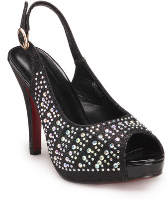 30% OFF on Aqua Heels