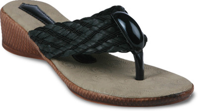 Studio 9 Eye Catching V Wedges