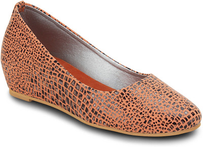 40% OFF on Get Glamr Stylish Girls Wedges