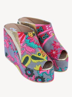 37% OFF on Chalk Studio Grey Garden Wedges 37% OFF on Chalk Studio Grey Garden Wedges
