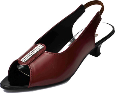 40% OFF on Aadolf Heels