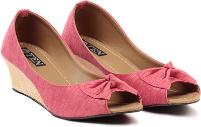 66% OFF on TEN Wedges