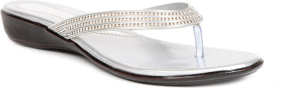62% OFF on Sindhi Footwear Flats