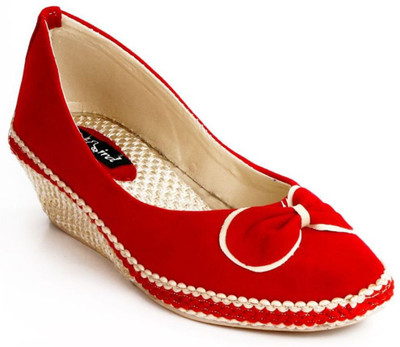 37% OFF on CatBird Girls Sandals