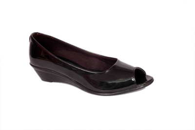 50% OFF on Studio 9 Wedges
