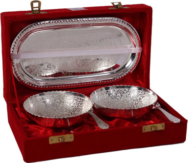 74% OFF on RajLaxmi Bowl Spoon Plate Ladle Serving Set 74% OFF on RajLaxmi Bowl Spoon Plate Ladle Serving Set