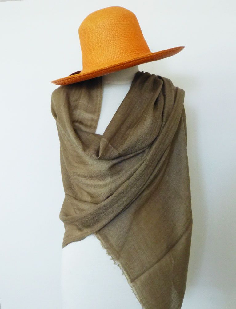 76% OFF on Cashmere Pashmina Wool Solid Women's Shawl 76% OFF on Cashmere Pashmina Wool Solid Women's Shawl