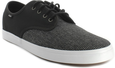 40% OFF on Vans Madero Sneakers 40% OFF on Vans Madero Sneakers