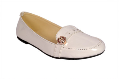 16% OFF on Studio 9 Floroscent Ballerina Bellies