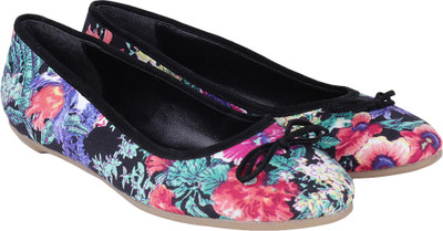 50% OFF on Paduka Multicolor Bellies