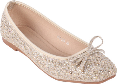 41% OFF on Rialto La Pearla Bellies