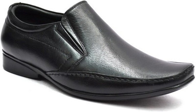 50% OFF on Lippy Steek Slip On