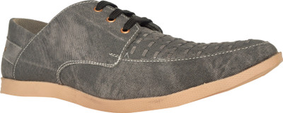 61% OFF on Best Walk Enzo Casual Shoes 61% OFF on Best Walk Enzo Casual Shoes