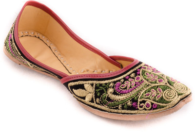 21% OFF on Mojari 903 Mojaris