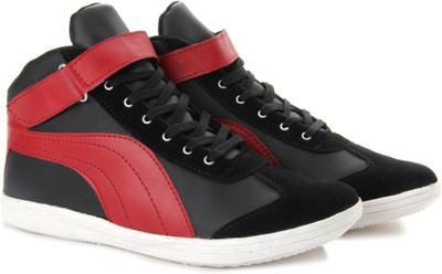 10% OFF on Andrew Scott Roxy Sneakers