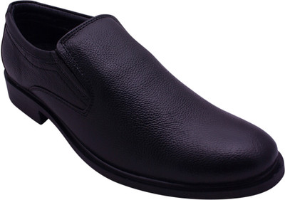 54% OFF on Gaitonde 131-11 Slip On Shoes 54% OFF on Gaitonde 131-11 Slip On Shoes