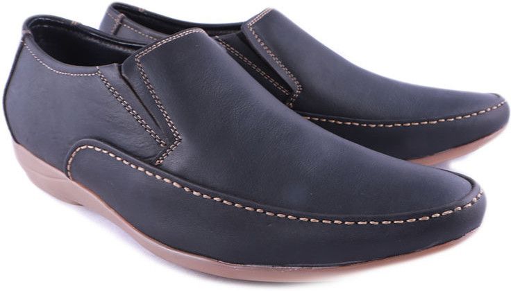 20% OFF on Balujas Eastboune Slip On Shoes 20% OFF on Balujas Eastboune Slip On Shoes
