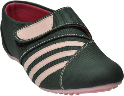 55% OFF on Select Grey-Pink Casual Shoes 55% OFF on Select Grey-Pink Casual Shoes