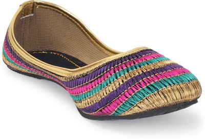 42% OFF on Paduki Ethnic Footwear Jutis