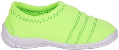 46% OFF on Green Finger Desta Sneakers