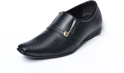 65% OFF on Aadolf 33 Slip On