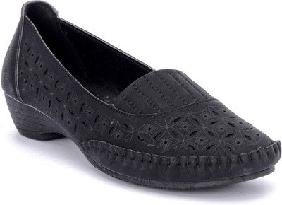 50% OFF on Bruno Manetti D-77 Loafers