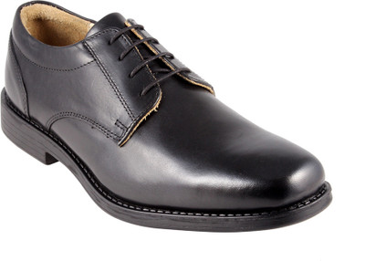 30% OFF on Tred Flex Mens Lace Up Shoes