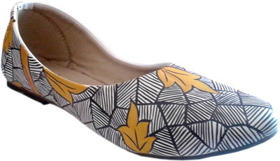 Foot Gossip Golden Leaf Bellies