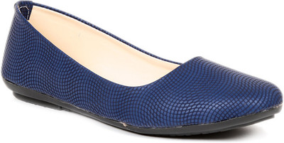 61% OFF on Sindhi Footwear GS-B675 Bellies