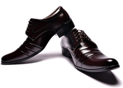 57% OFF on Sir Corbett Pointed