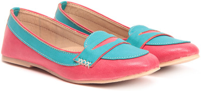 55% OFF on TEN Red Blue Loafers 55% OFF on TEN Red Blue Loafers