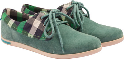 30% OFF on VAPH Andrea Sneakers