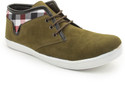 55% OFF on Bacca Bucci Green Casuals